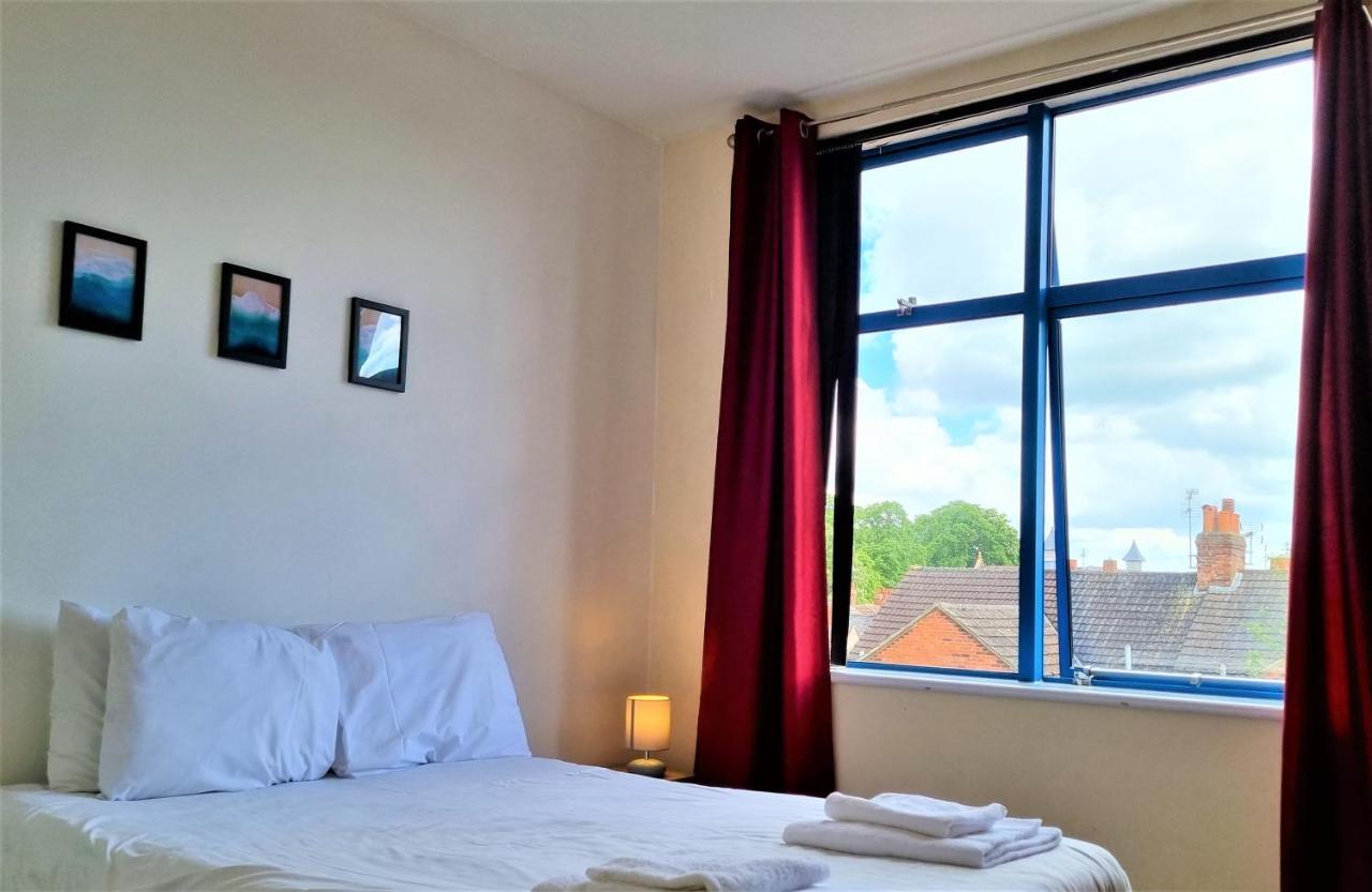 Central Apartments - Spacious 2 Beds Swindon Exterior foto